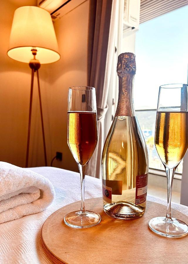 Fifty5 Suite Hotel Мармарис Экстерьер фото